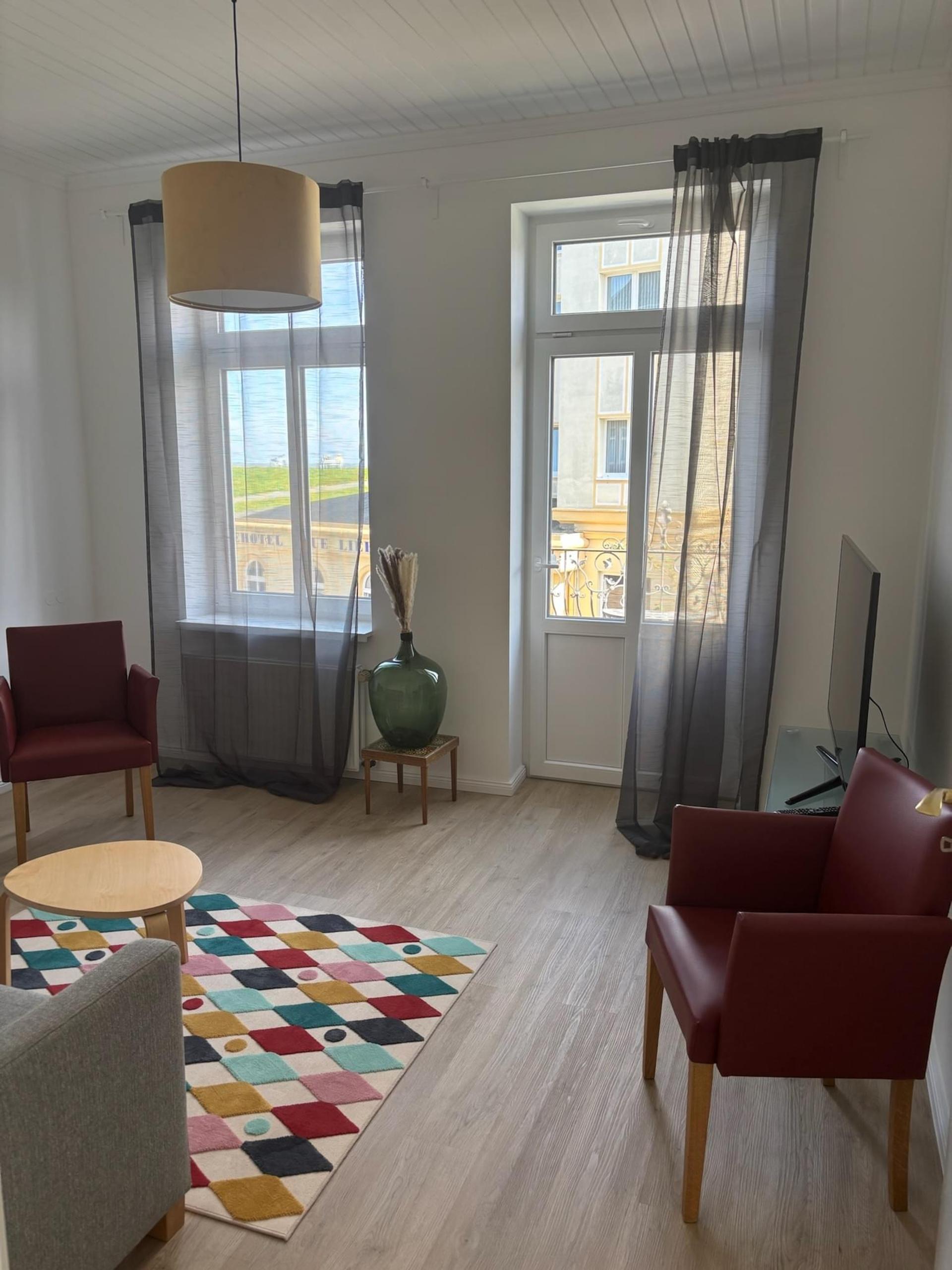 livingArea